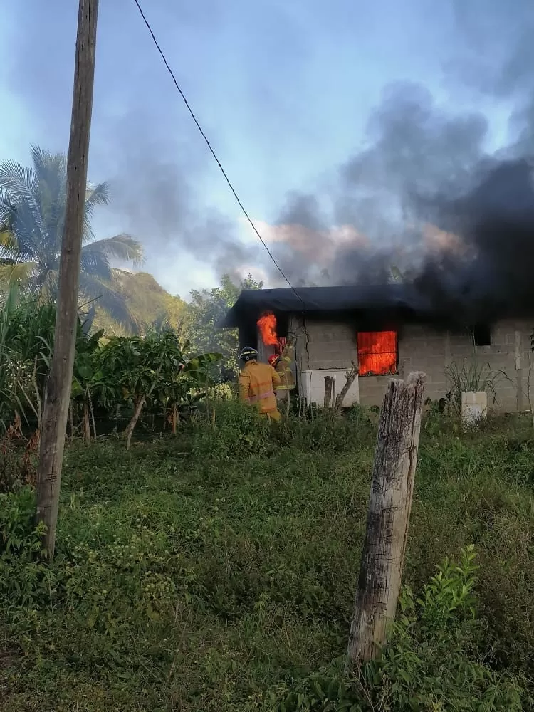 Incendio estructural en vivienda de Olanchito, Yoro