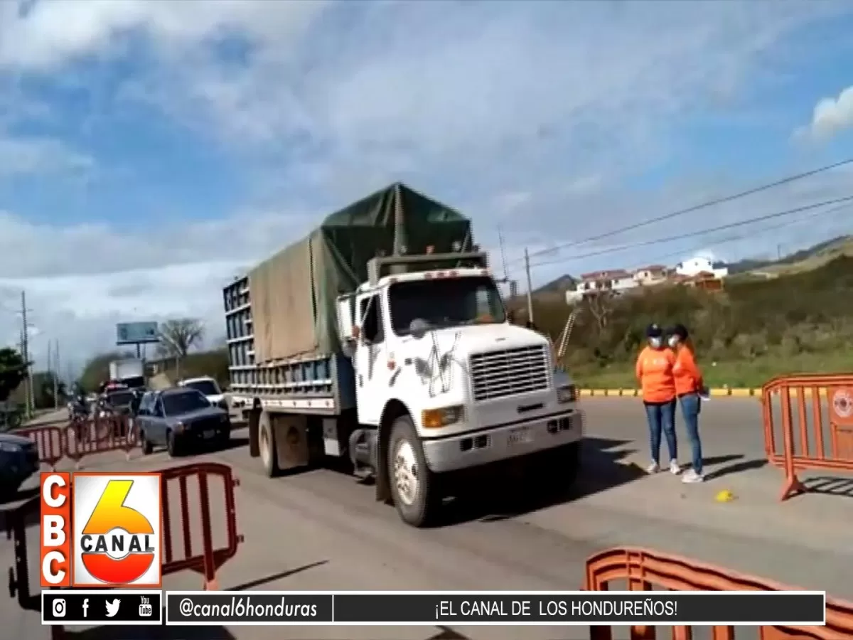 Aumenta flujo vehicular en carreteras de Olancho