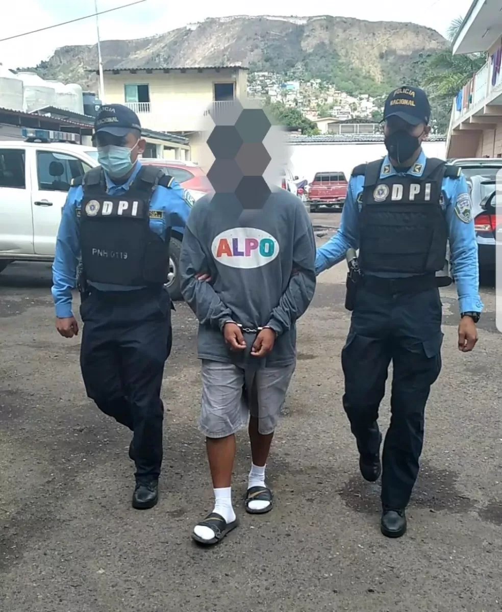 Capturan a supuesto integrante de la pandilla 18 por extorsión en la aldea de Támara