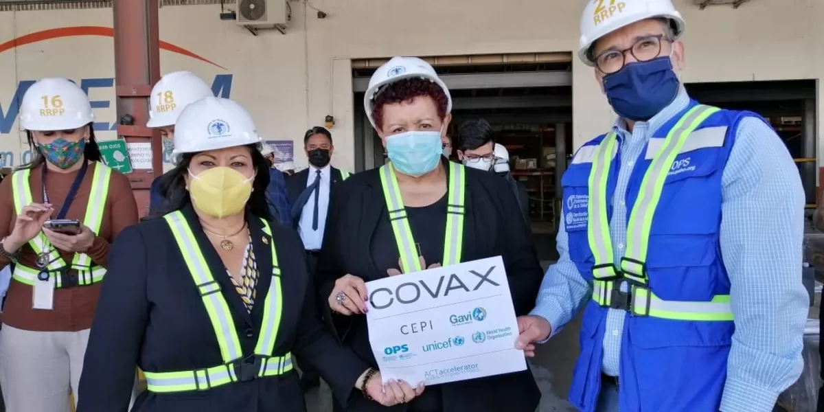 Guatemala recibe primeras vacunas del Mecanismo COVAX