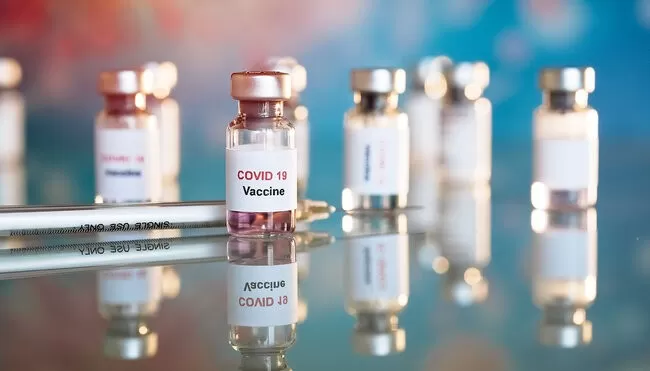 La OMS recomienda seguir vacunando contra la COVID-19 con las dosis de AstraZeneca 