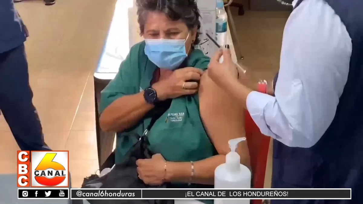 Segunda campaña de vacunación contra Covid-19 es para personal de salud