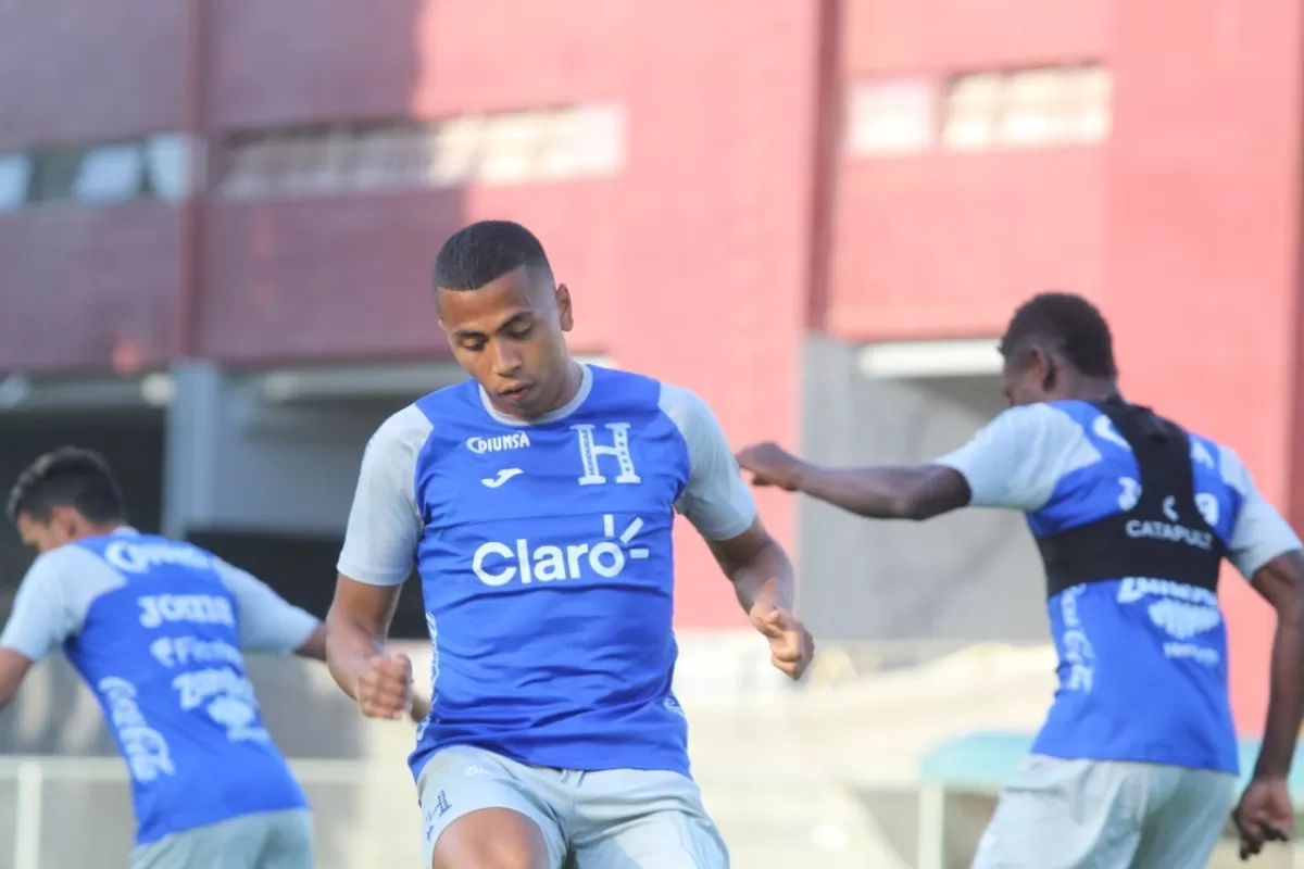 Sub-23 de Honduras fortalece la delantera con la llegada de Rigoberto Rivas desde Italia
