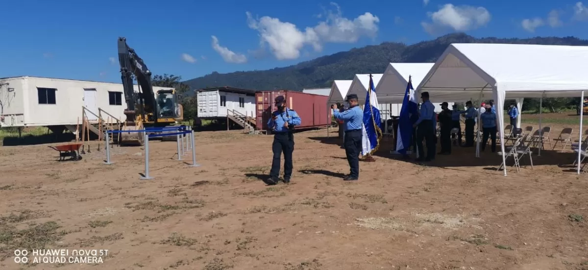Tras dos años de gestión inicia construcción de nueva Jefatura Policial en Olanchito
