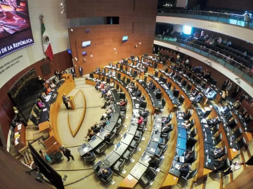 México: Senado aprueba reforma petrolera del presidente Manuel Obrador