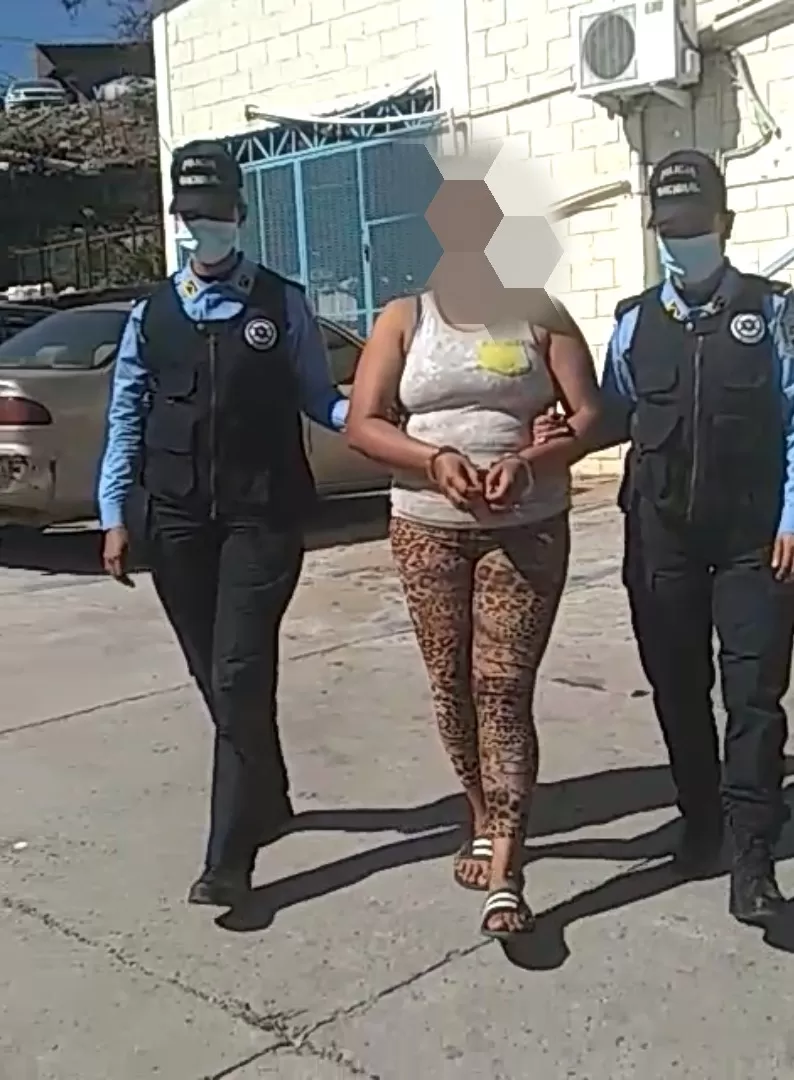 Sospechosa de transporte ilícito de drogas resultó capturada en el municipio de San Ignacio