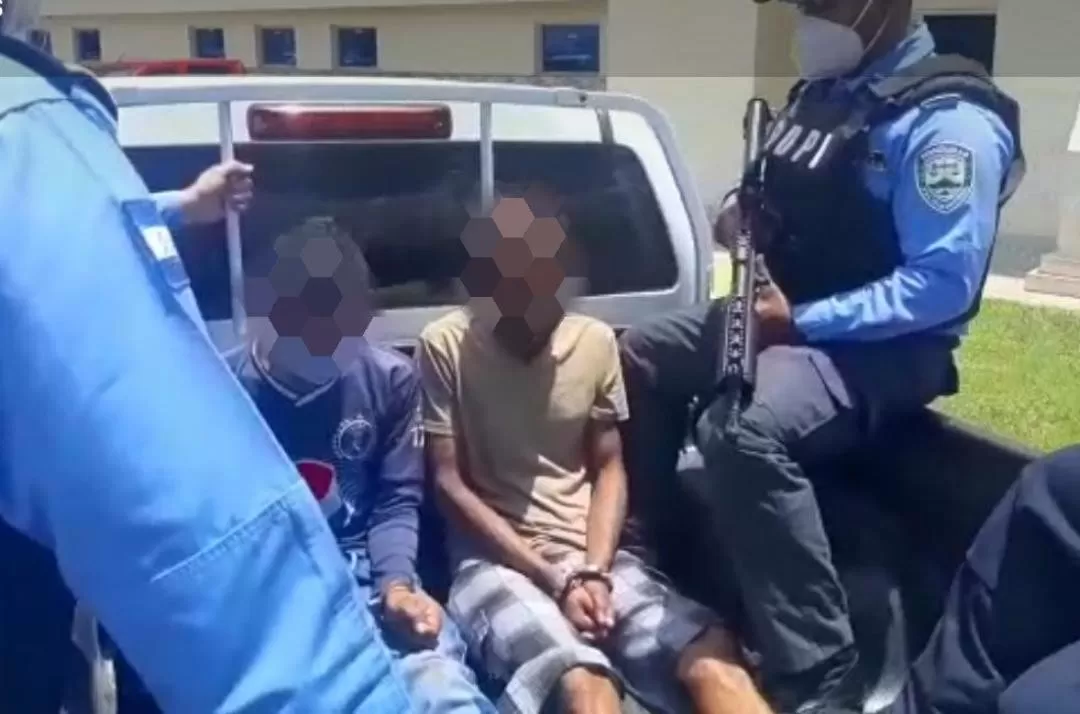 Capturan tres supuestos integrantes de la MS por el homicidio de funcionario policial en la capital
