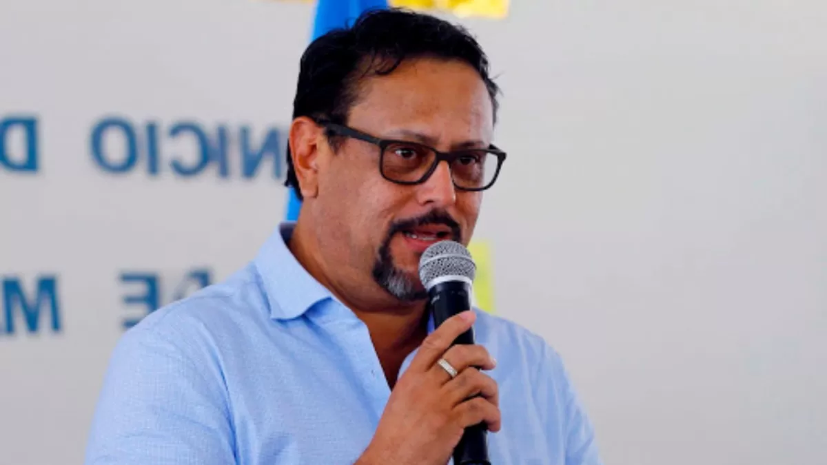 Arnaldo Bueso: A partir del mes de julio inicia vacunación para docentes hondureños
