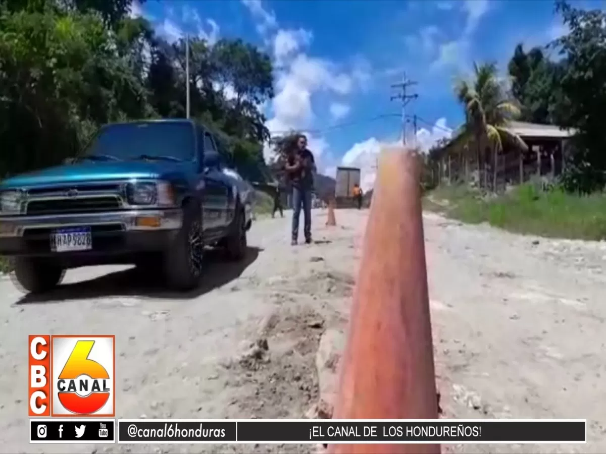 Total deterioro en la carretera entre Santa Rosa y Cucuyagua, Copán