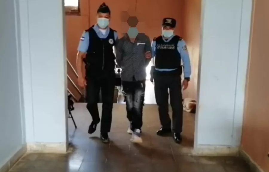 Ciudadano es capturado por el delito de violación especial en La Paz