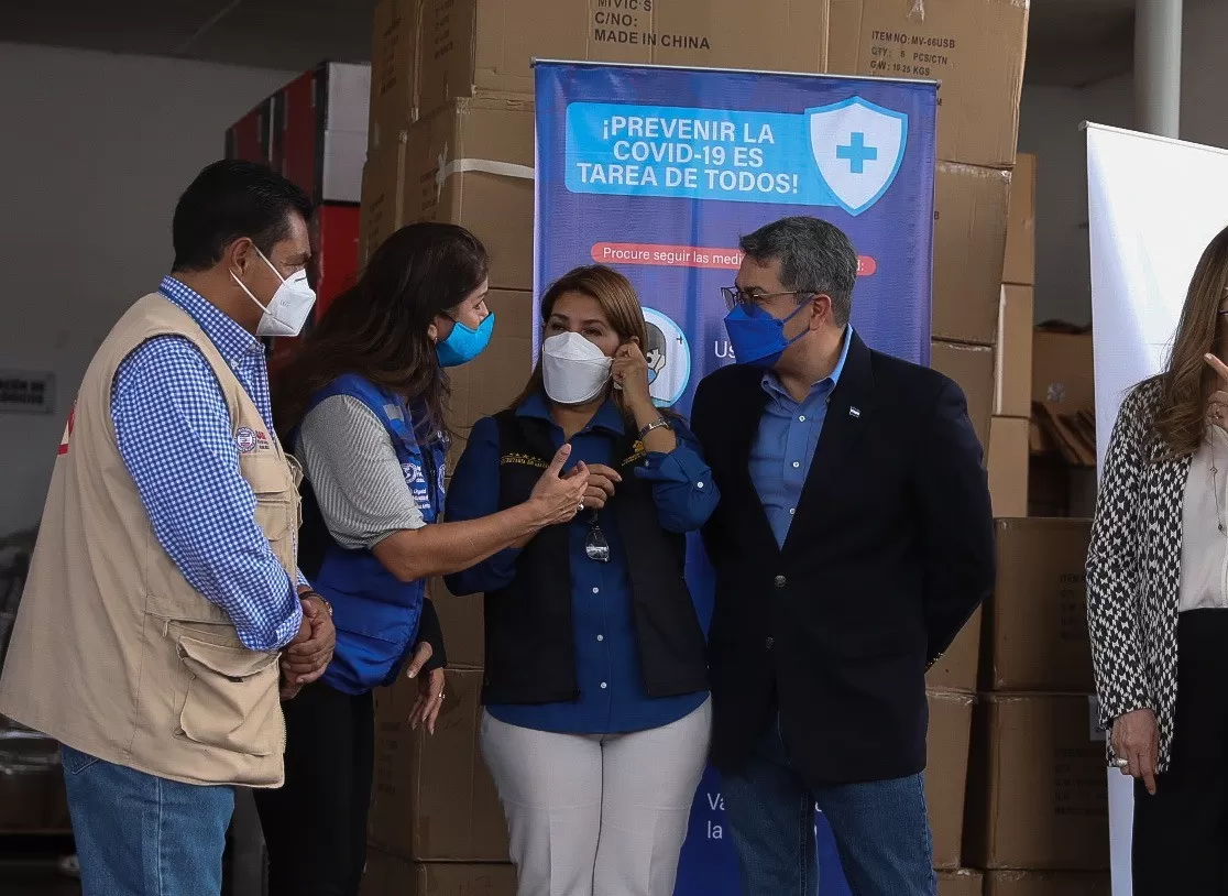 De 4,4 millones adquiridas por el Gobierno: Llegan 54.990 dosis de vacunas de Pfizer compradas con el dinero del pueblo hondureño