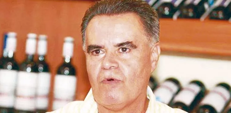 Condenan a 3 años de prisión a Miguel Flores Cisneros por las pastillas de harina