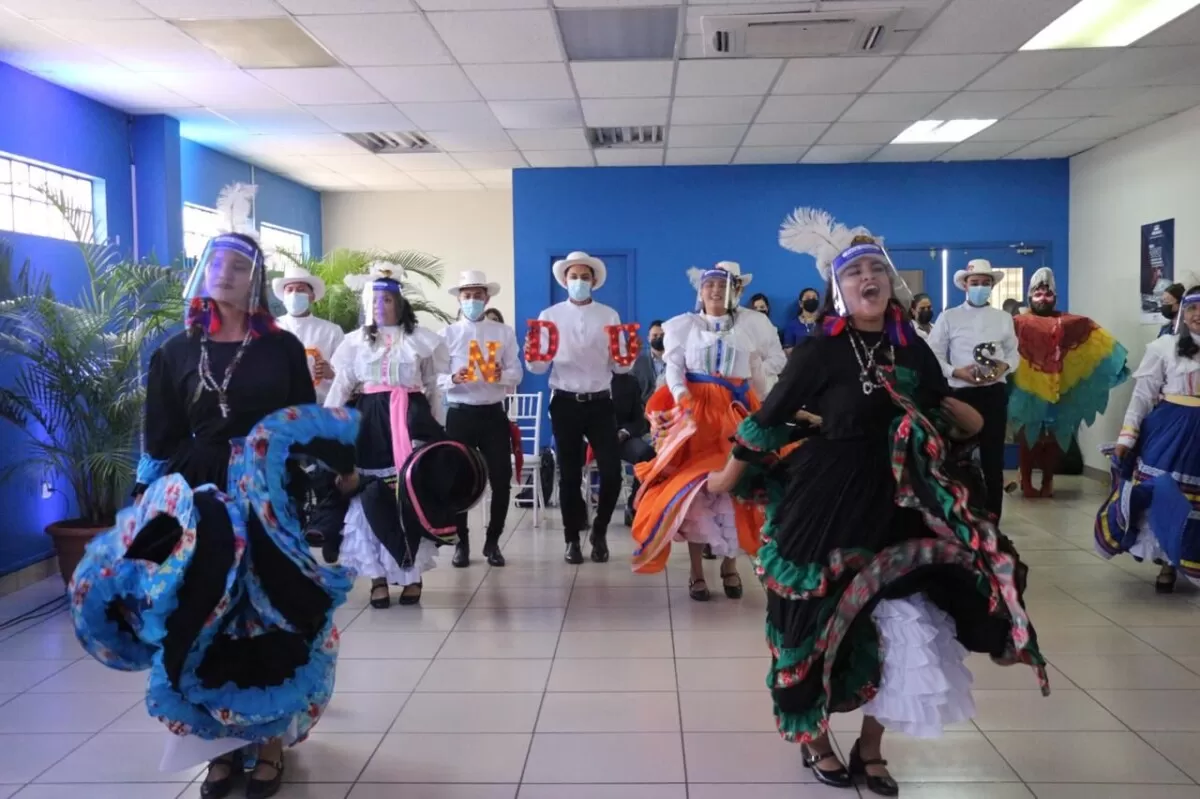 Fiesta del Bicentenario de Independencia celebra Aduanas Honduras