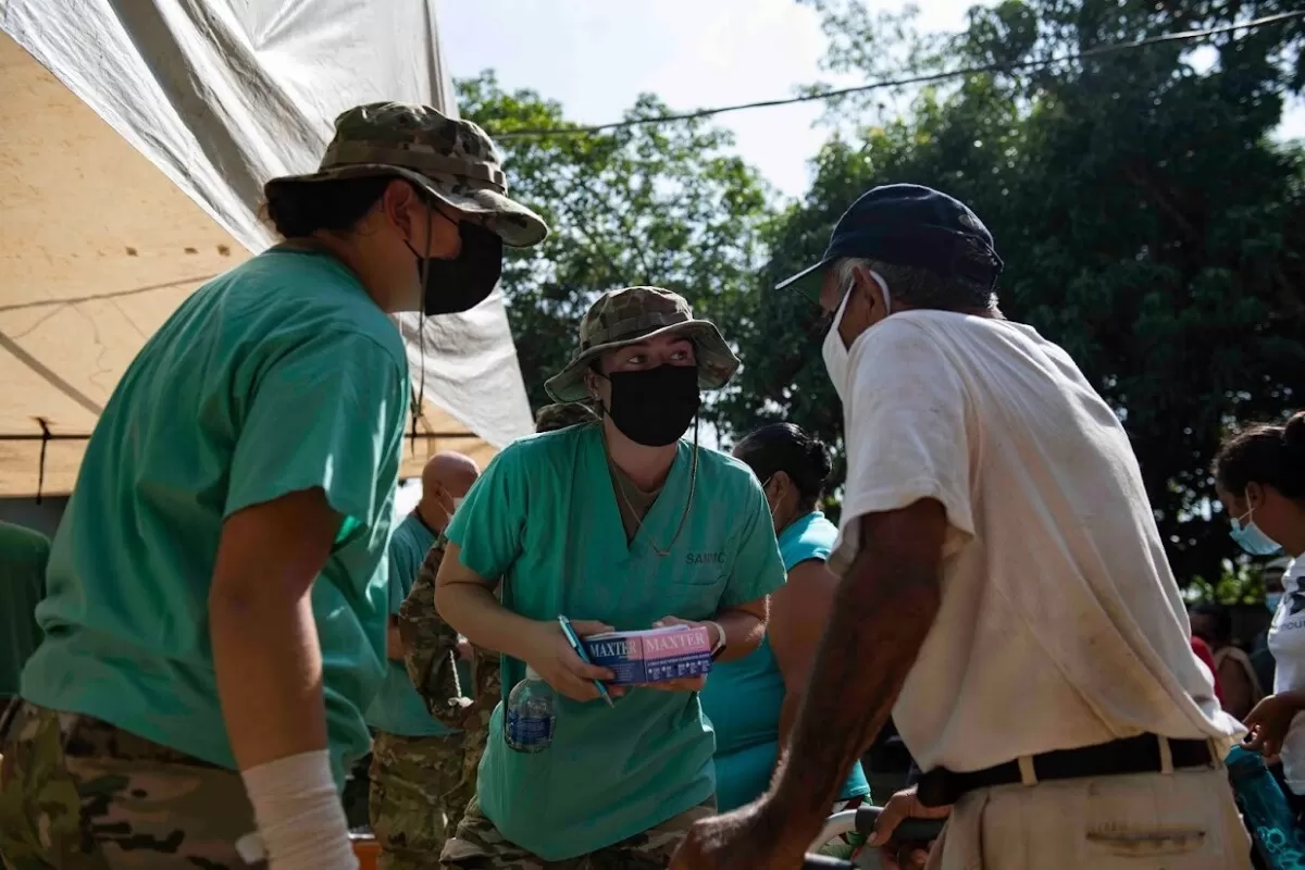 Médicos Militares de la Fuerza de Tarea Conjunta Bravo realiza Compromiso Global de Salud en Cortés