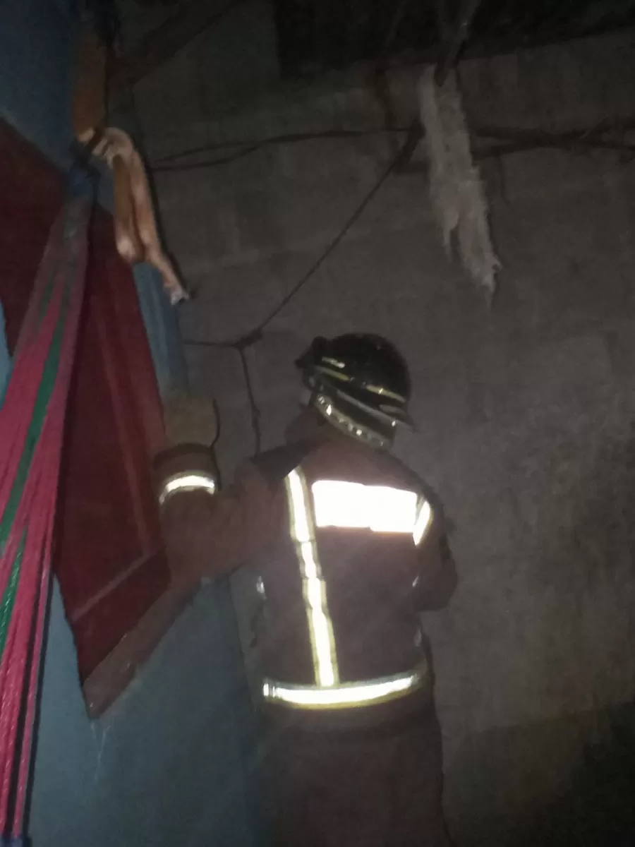 Bomberos controlaron incendio tipo eléctrico en Villanueva, Cortés