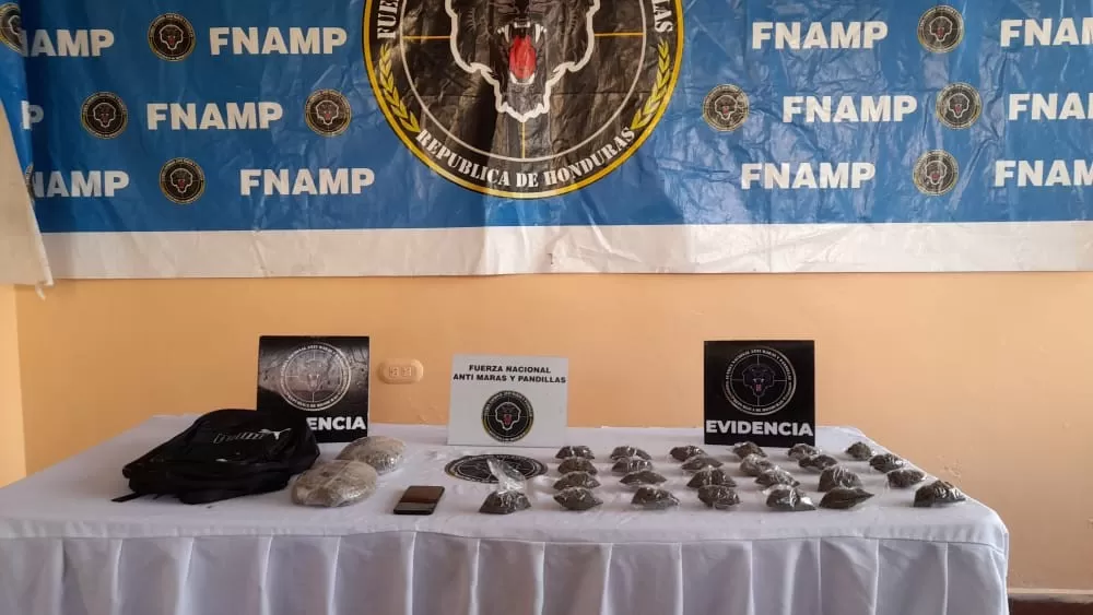 El Ningo es detenido por la FNAMP, por venta de droga, en el Municipio de El Porvenir, Atlántida