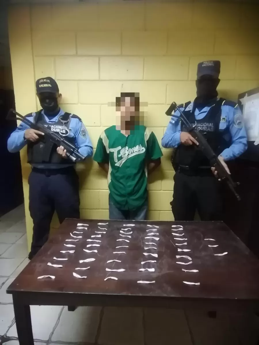 Supuesto miembro de la Mara Salvatrucha MS-13 es detenido en posesión de droga