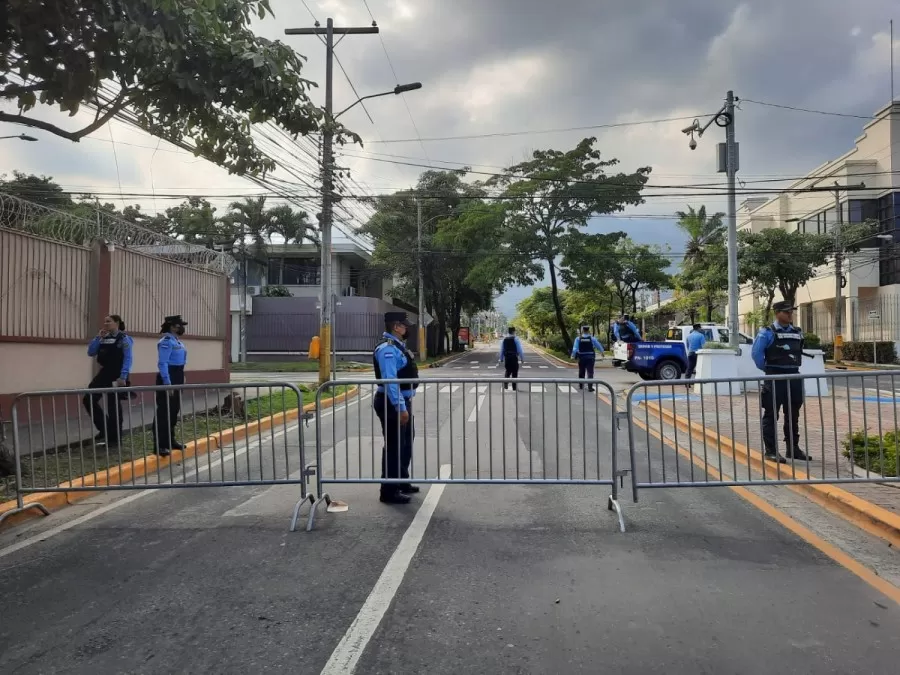 Policía Nacional lista para brindar seguridad durante encuentro deportivo entre  Olimpia vrs Motagua