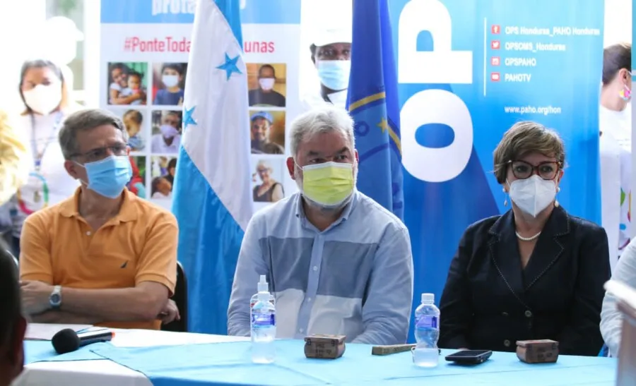 Alcalde Roberto Contreras participa en inauguración de la Semana de Vacunación de las Américas