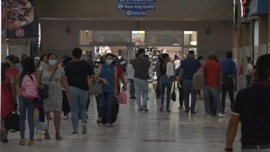 Decenas de familias listas para viajar a su lugar de origen