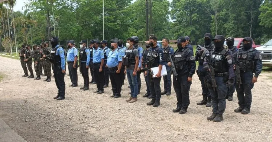 Policía Nacional realiza requisa en el Centro Penitenciario de El Porvenir