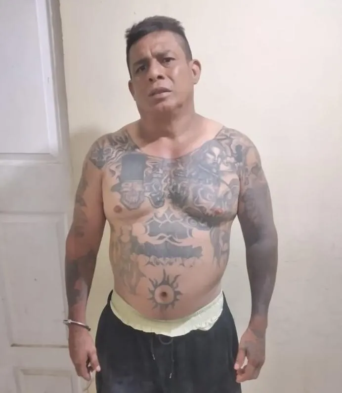 Agentes policiales de la UDEP 17 detienen a  integrante de la MS de origen salvadoreño