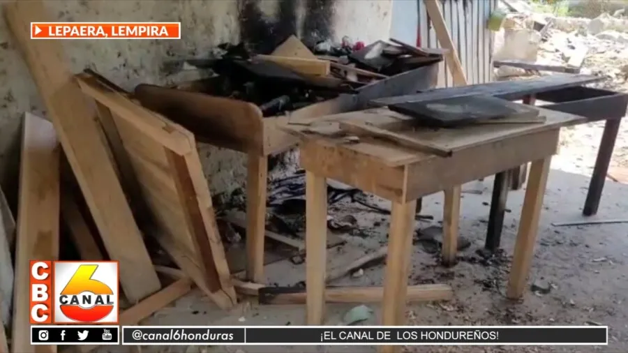 Incendio supuestamente intencional en taller de carpintería en Lepaera, Lempira