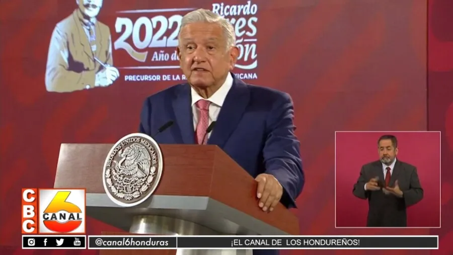 Presidente de México llega a honduras para suscribir acuerdos que frenen migración