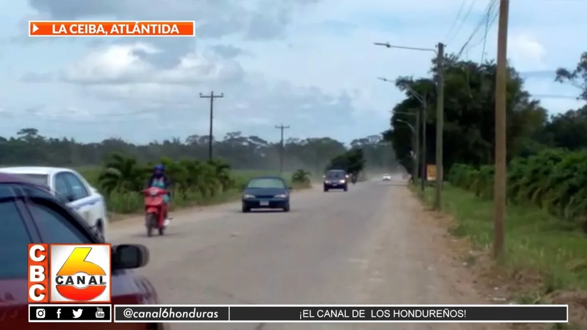Carretera principal de La Ceiba, Atlántida se construirá dice ministro del FHIS Octavio Pineda