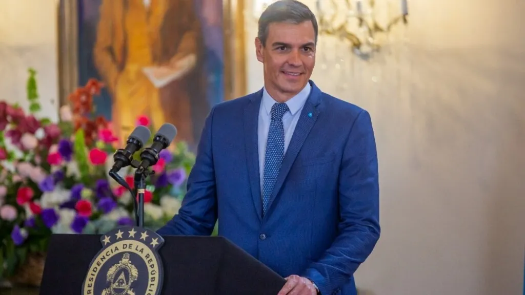 Pedro Sánchez: para mí es un honor estar en Honduras y de hacerlo, además con la primera mujer Presidenta