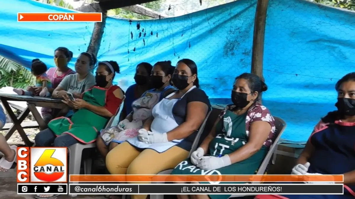 Reciben capacitación para elaboración de productos de limpieza en Copán