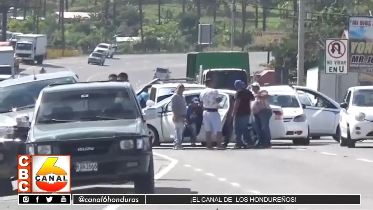 Taxistas se tomaron carretera CA-5 en Siguatepeque