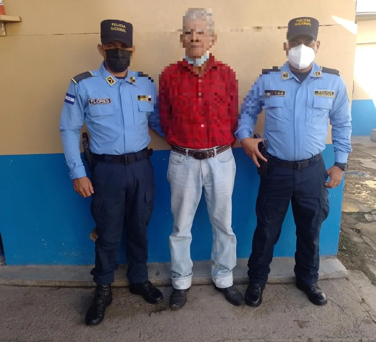 UDEP-8 Agentes policiales capturan a sujeto por violación