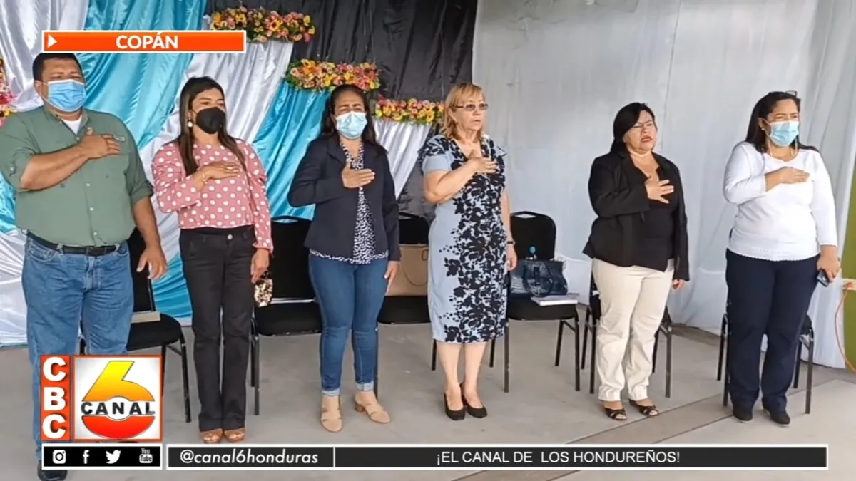 Amplían contrato a docentes interinos en Copán