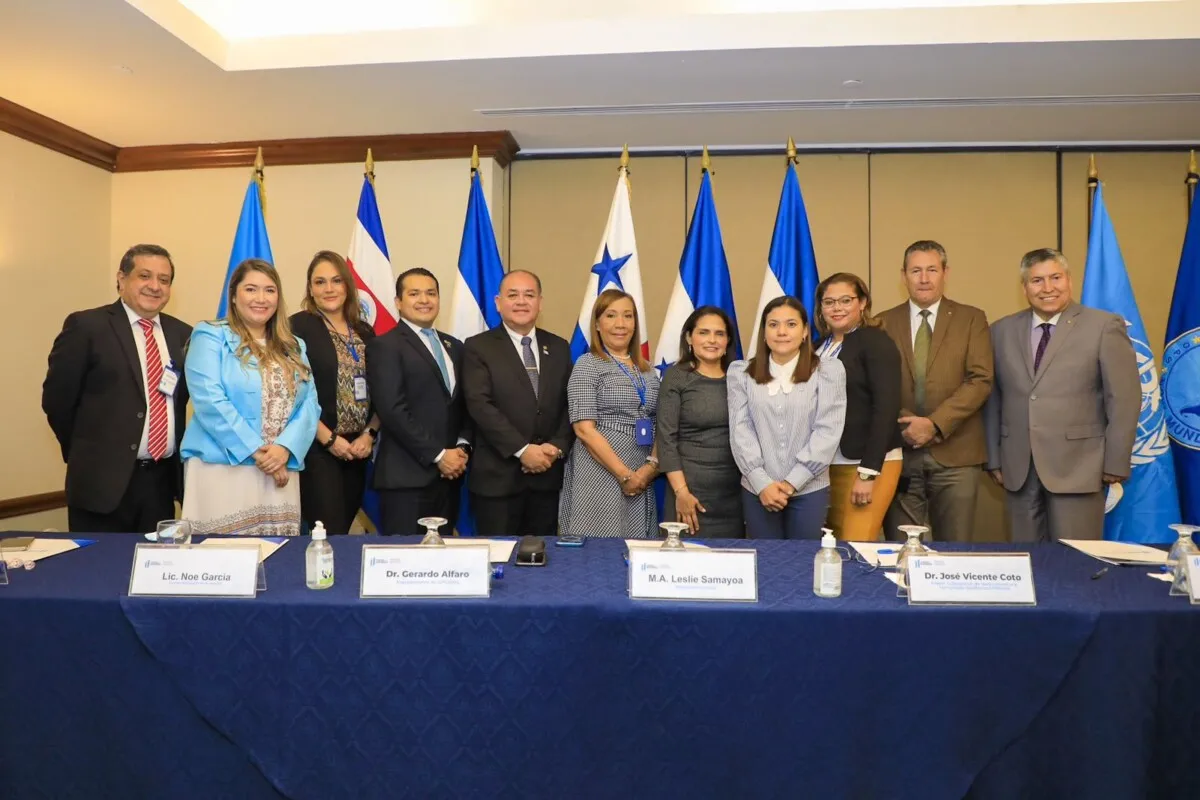 ARSA participa en reunión del Comité de Directores de las Agencias Regulatorias de la región centroamericana con el objetivo de mejorar los mecanismos de los nuevos registros de medicamentos