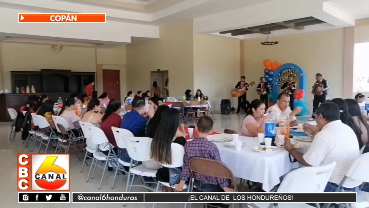 Autoridades municipales de Concepción Copán celebran Día del Maestro