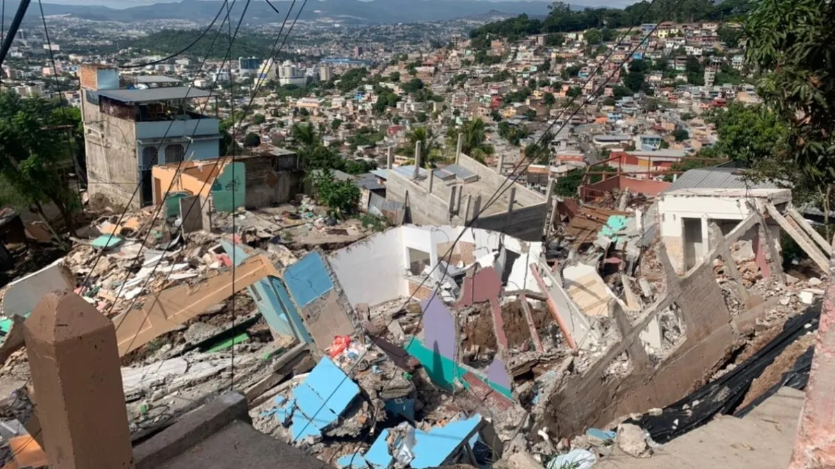BCIE aprueba donación de $500,000 para 150 familias afectadas por los deslaves en Tegucigalpa