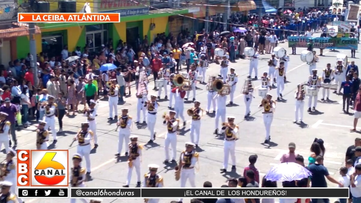 Desfiles patrios en La Ceiba, Atlántida