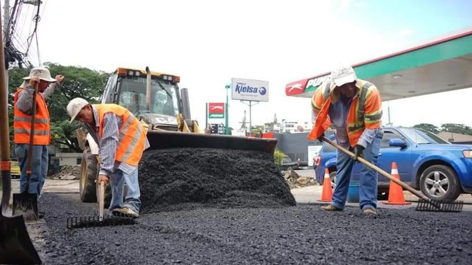 Este mes arrancan trabajos de 25 frentes para rehabilitar la red vial en Tegucigalpa y zonas aledañas