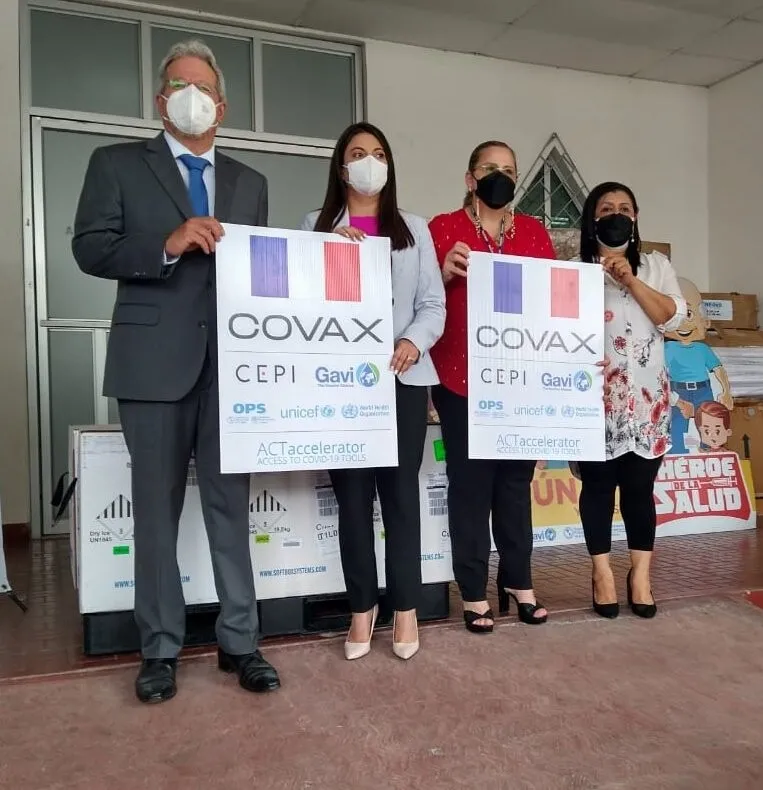 Francia realiza donación de 148,590 dosis de vacunas al gobierno de Honduras