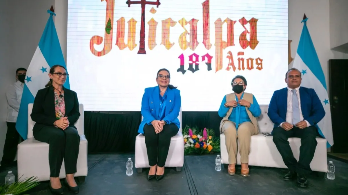 Ministra Anarella Vélez a Bottazzi: ”ha dejado una obra extraordinaria que es orgullo de todos”
