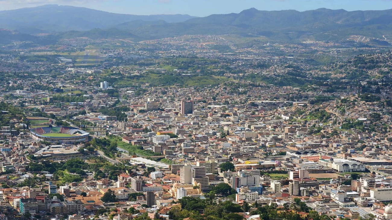 Tegucigalpa cumple hoy 444 años de fundación