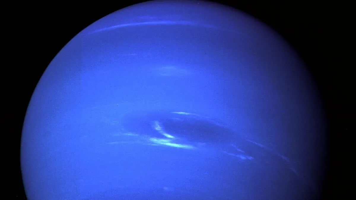 Telescopio James Webb captó la imagen más nítida de Neptuno de las últimas tres décadas