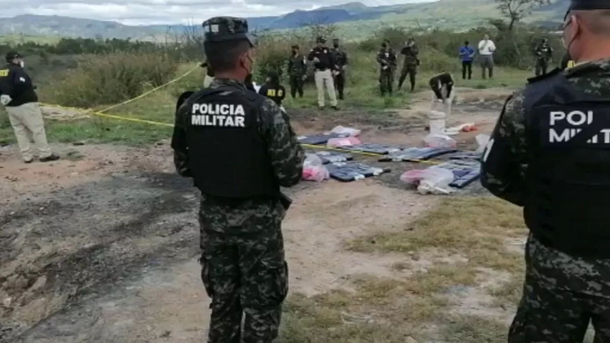 Autoridades del orden y Ministerio Público incineran 537 kilos de cocaína