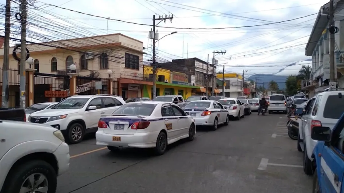 Cabildo abierto para aprobar taza municipal vehicular 100% en La Ceiba