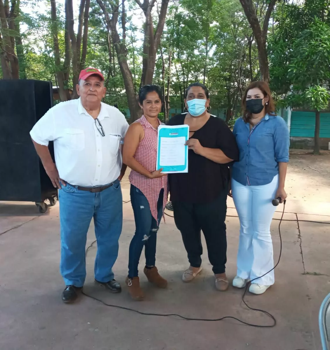 En Choluteca: Gobierno entrega Personería jurídica a 141 cajas rurales