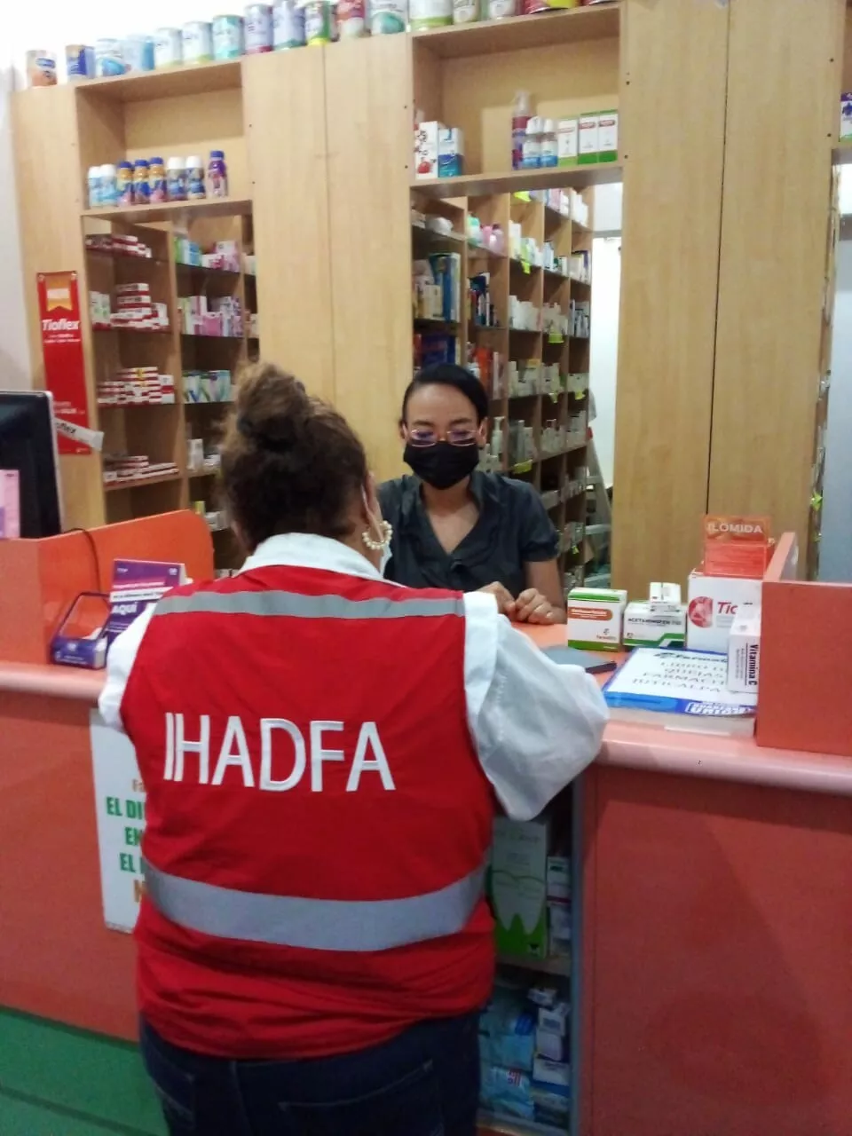 IHADFA inspecciona sitios que comercializan productos derivados del tabaco, alcohol y otras sustancias que producen adicciones, para evitar venta a menores de edad