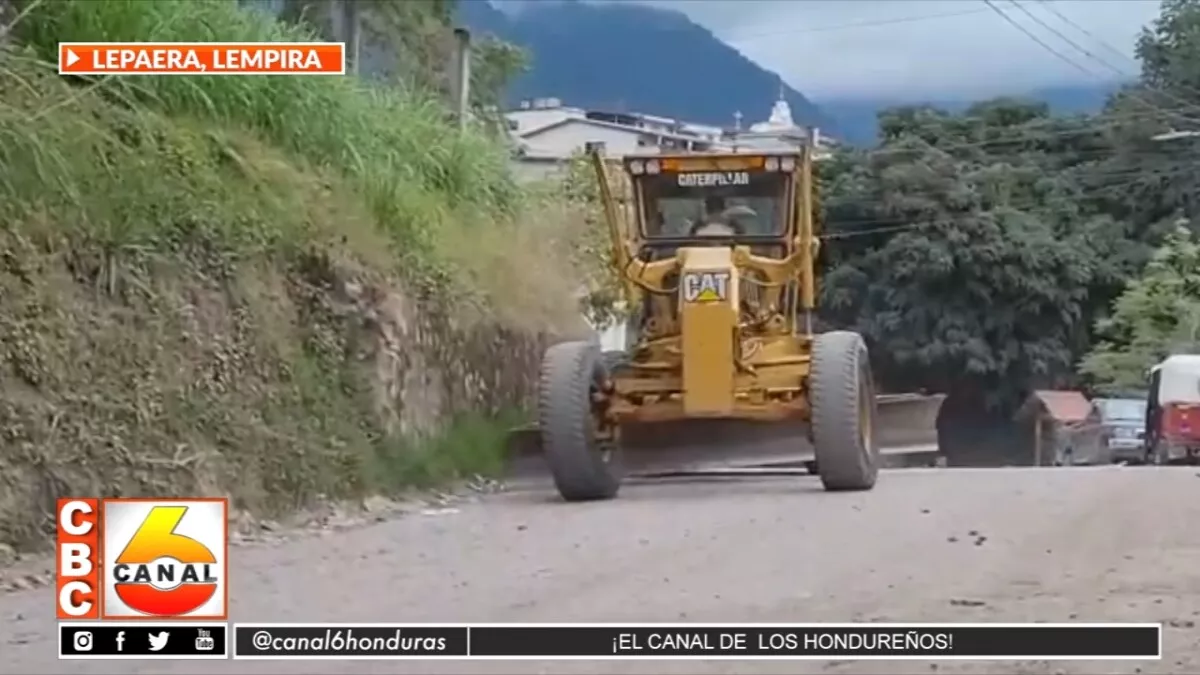 Inicia reparación de carreteras que se encuentran en mal estado en Lepaera, Lempira