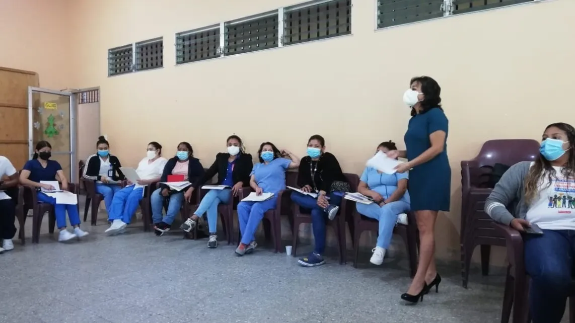 En diferentes municipios de La Paz las autoridades de salud realizan actividades