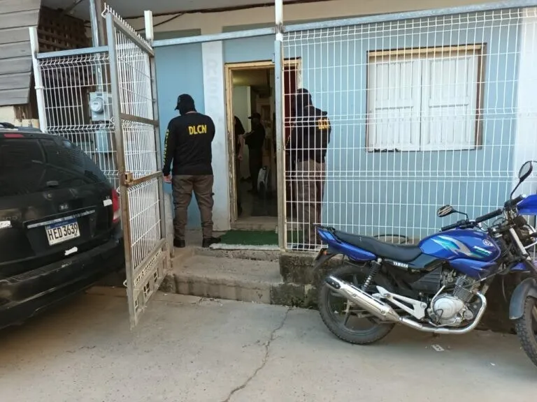 Prisión preventiva a supuestos cabecillas y miembros de estructura de narcotráfico ligada a policías detenidos con 50 kilos de cocaína